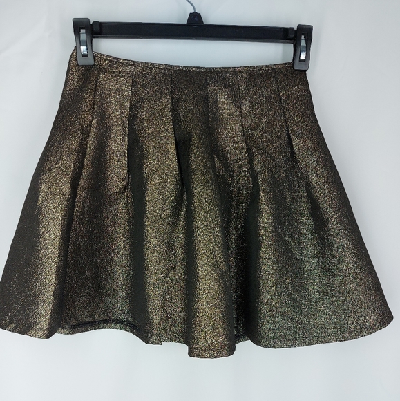 DO & BE  skirts size medium color gold & Black - Picture 8 of 9